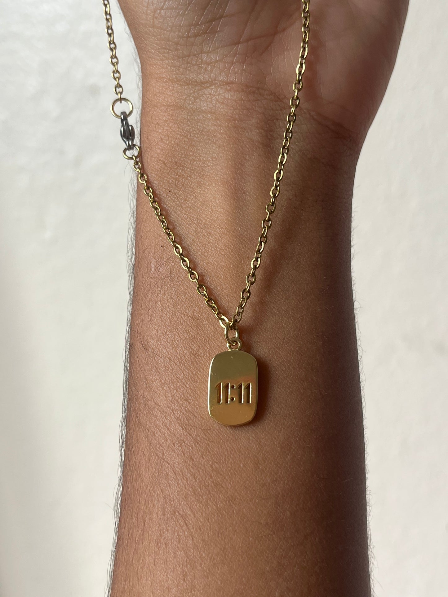 Collar 11:11