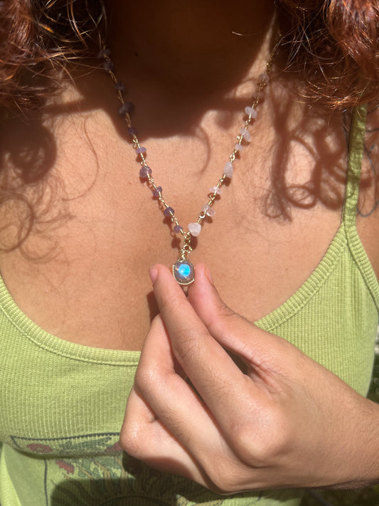 Divina necklace